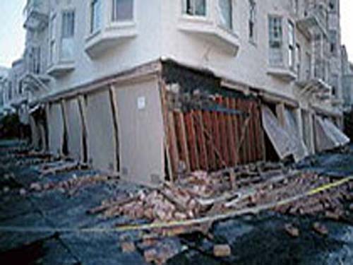 Мягкие конструкции для устойчивости при землетрясении