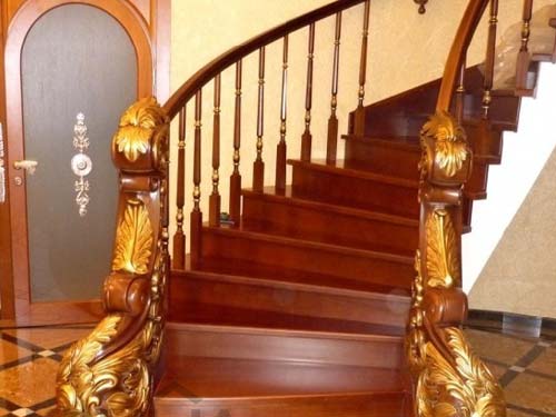 Выбор лестницы для частного дома