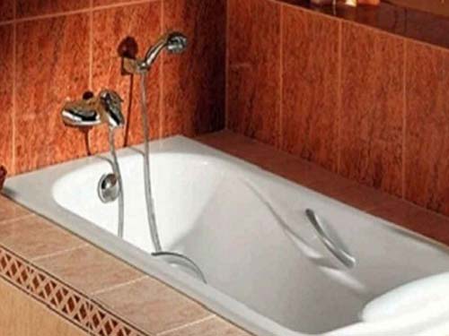 Выбор материалов для ванны Чугун, сталь или акрил